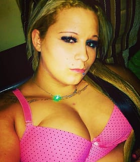 Bella (32) - Almásfüzitő - kép 519028