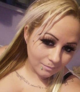 Bella (32) - Almásfüzitő - kép 754141