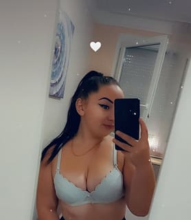 Emili (24) - Szolnok - kép 1043663