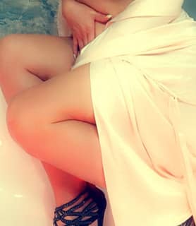 Anna (56) - Sopron - kép 883193