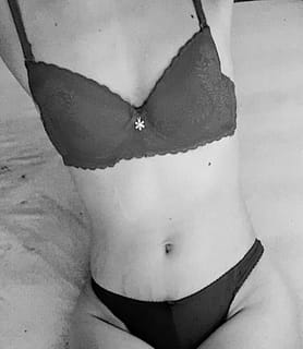 Fanni (24) - Zalaegerszeg - kép 1051680