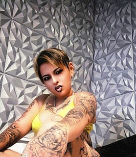 Viky (40) - Pécs - kép 1049698