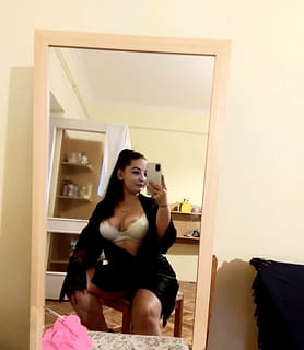 Emili (24) - Szolnok - kép 1019228