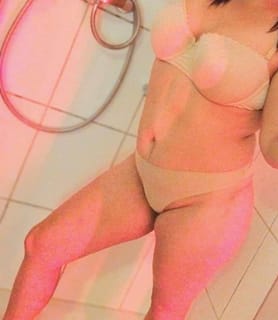 Sissi (39) - Besenyőd - kép 1035693