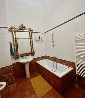 Exhibitionist Doll House - Budapest V. - kép 927856