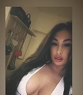 Laura (26) - Győr - kép 1048813