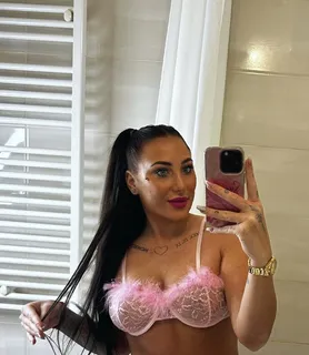 Vivikee (26) - Győr - kép 1047278