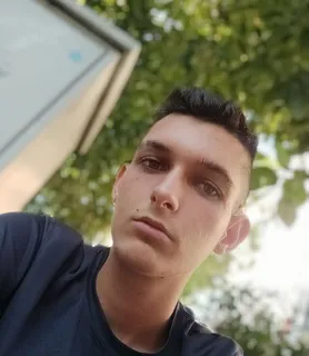 roland (21) - Debrecen - kép 1048537