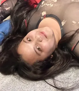 Noémi (22) - Balatonmagyaród - kép 1053056