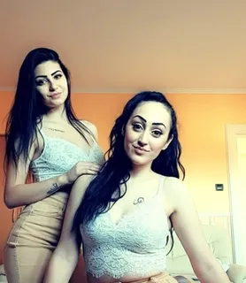 Lezbicsajszik (22) - Szeged - kép 1047625