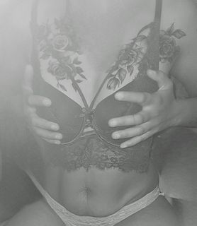 Vivien (25) - Nyíregyháza - kép 1043887