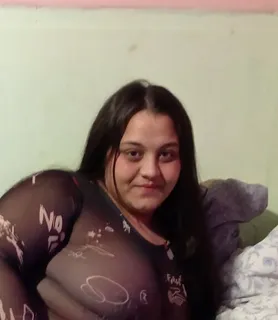 Noémi (22) - Balatonmagyaród - kép 1053063