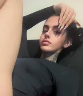 Vani (20) - Dunaújváros - kép 1048327