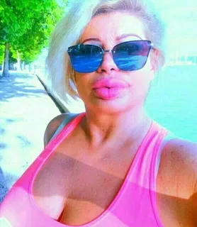 Moniqe videok (44) - Debrecen - kép 964739