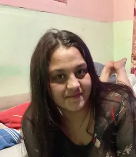 Noémi (22) - Balatonmagyaród - kép 1053055