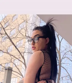 Maja (27) - Győr - kép 999317