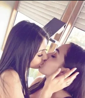 Lezbicsajszik (22) - Debrecen - kép 1033530