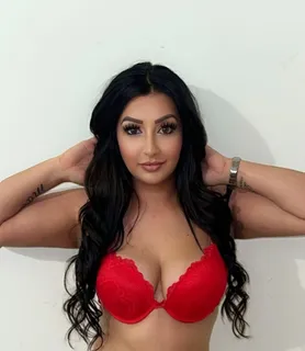 Lizabett (28) - Debrecen - kép 1009693