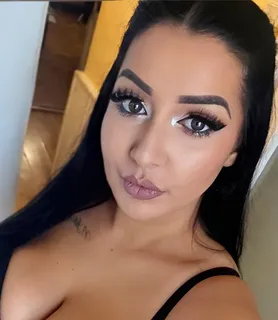 Lizabett (28) - Debrecen - kép 1045600