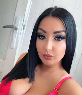 Lizabett (28) - Debrecen - kép 1045606