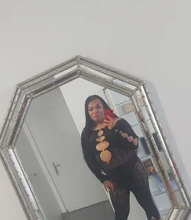 Trans Lola (26) - Szolnok - kép 1047444