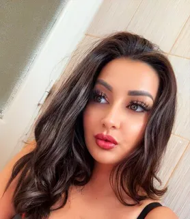 Lizabett (28) - Debrecen - kép 1045609
