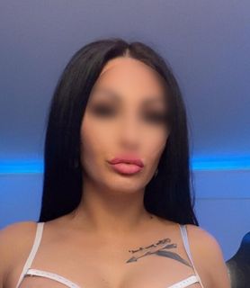 Laura (26) - Tatabánya - kép 1041842