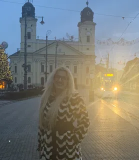 Mercedes (35) - Debrecen - photo 894438