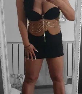 Heni (32) - Pécs - kép 1030348