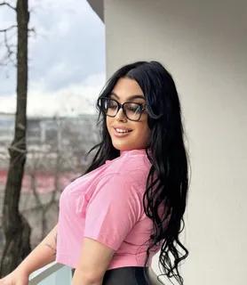 Maja (26) - Győr