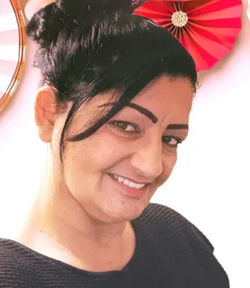 Mira (46) - Győr - kép 1050540