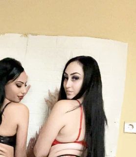 Lezbicsajszik (22) - Pécs - kép 1053475