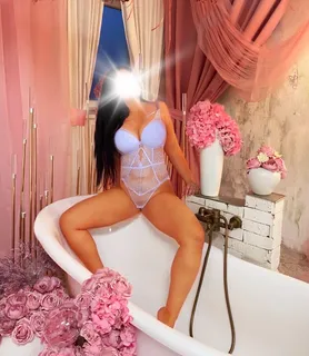 Szandi (32) - Veszprém - kép 925061