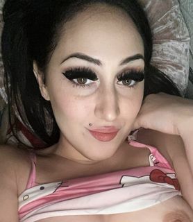 Lizus (25) - Pécs - kép 1053370