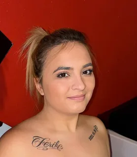 Candy (25) - Nagykanizsa - kép 1053183