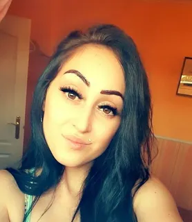 Lizus Webcam (24) - Győr - kép 1024949