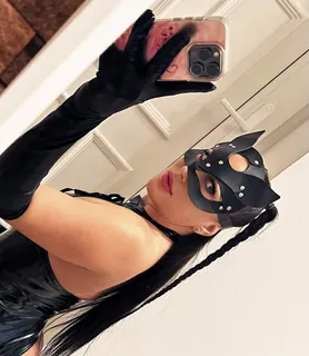 Vivikee (26) - Győr - kép 1047303