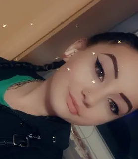 Emili (24) - Debrecen - kép 973318