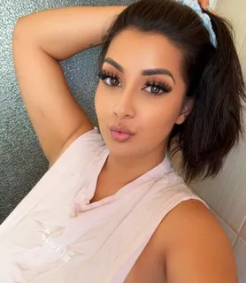 Lizabett (28) - Debrecen - kép 1045611