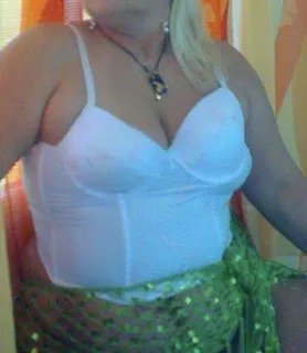 Dina (69) - Győr - kép 1056386