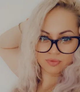 Viki (30) - Debrecen - kép 893372