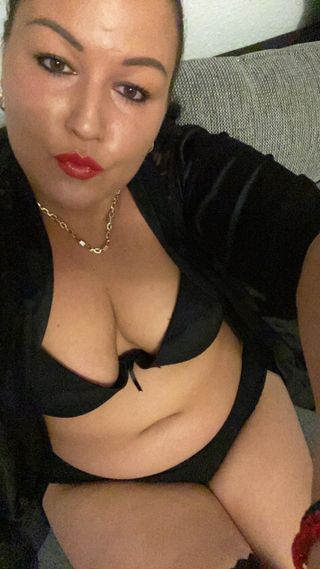 Nóra Női szexpartner +36 30 570 5051 fénykép 17