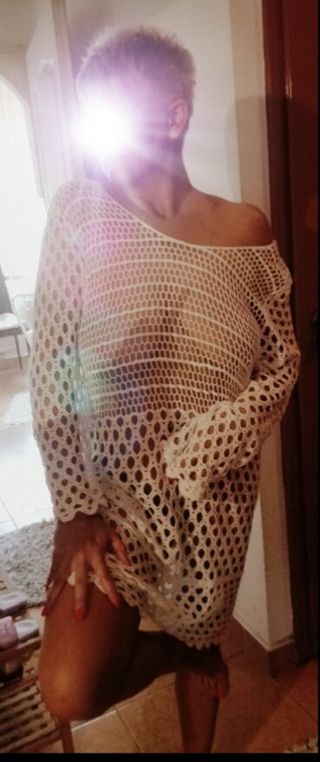 Sziszi Női szexpartner +36 30 563 6852 fénykép 11