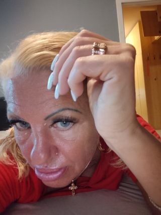 Szamanta Női szexpartner +36 30 318 9641 fénykép 46
