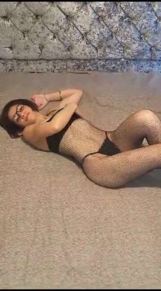 Laramilf Női szexpartner +36 30 308 6721 videó 1