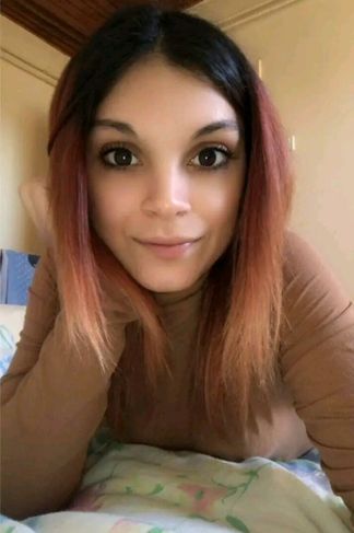 Kaposvár, 25 éves escort, Gina