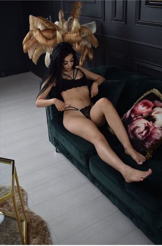 Hanna Női domina +36 20 629 4778 fénykép 6