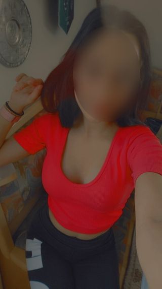 Evelin Női szexpartner +36 30 725 9772 fénykép 1