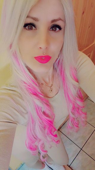 Szamanta Női szexpartner +36 30 231 6789 fénykép 4