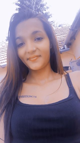 Emesse Női szexpartner +36 31 700 7609 fénykép 1